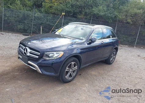 2016 Mercedes-Benz Glc 300 4Matic z USA, uszkodzony, nr VIN WDC0G4KB1GF069671